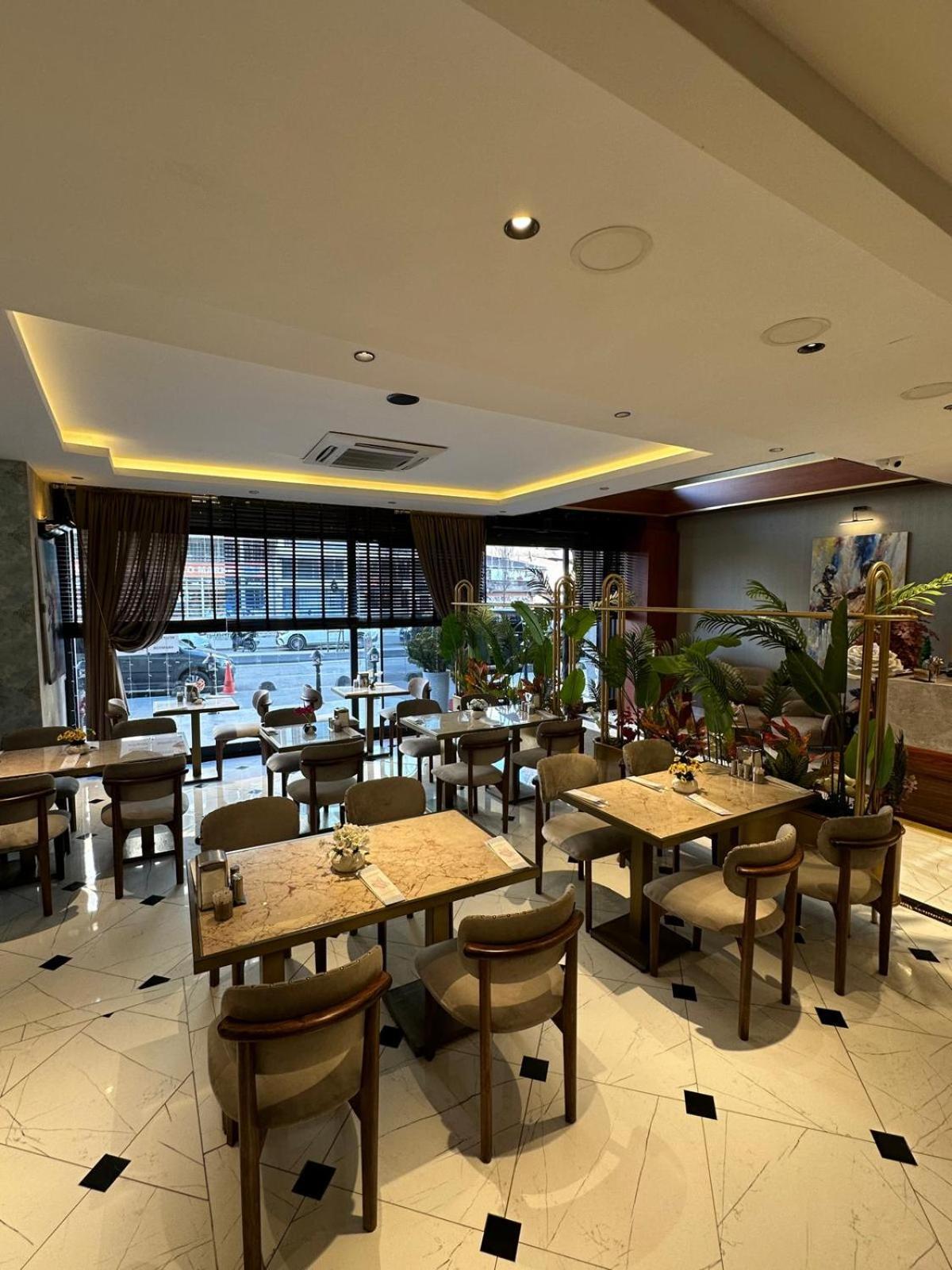 Grand Hamit By Karadayi Airport Hotel Arnavutkoy Buitenkant foto
