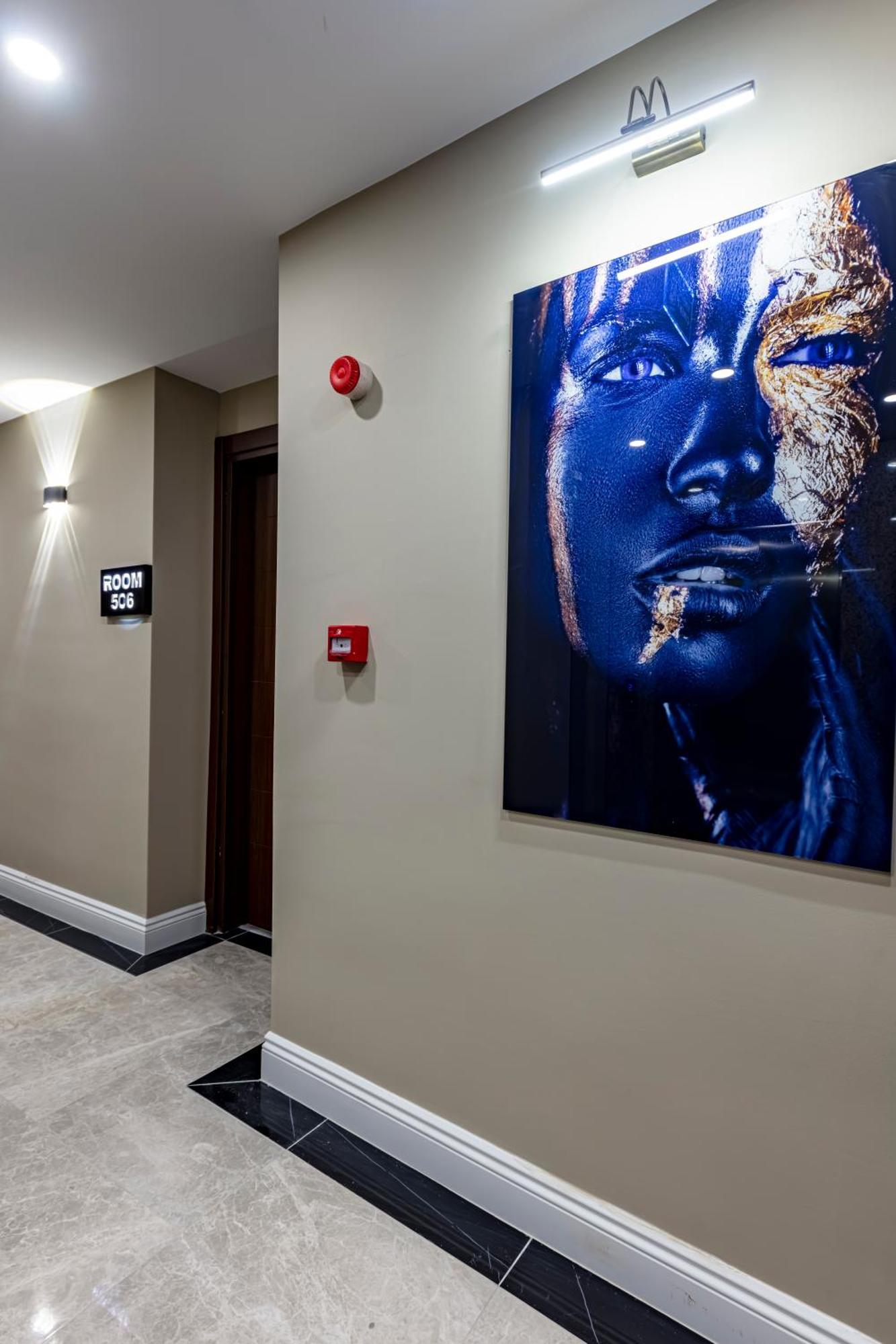 Grand Hamit By Karadayi Airport Hotel Arnavutkoy Buitenkant foto