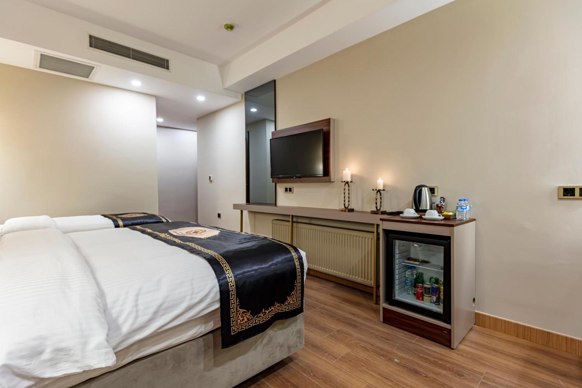 Grand Hamit By Karadayi Airport Hotel Arnavutkoy Buitenkant foto