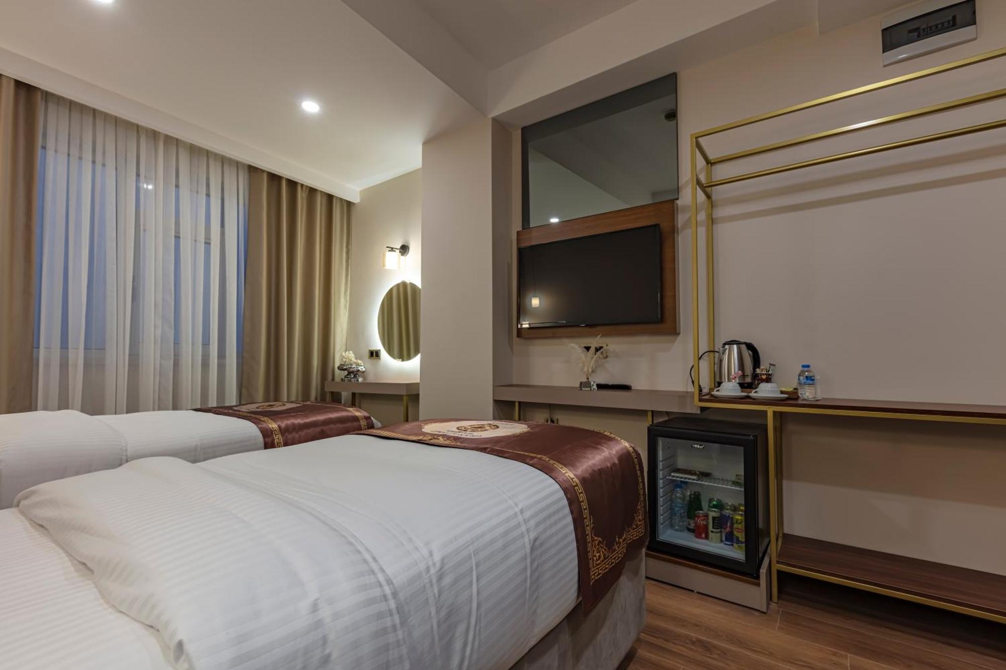 Grand Hamit By Karadayi Airport Hotel Arnavutkoy Buitenkant foto